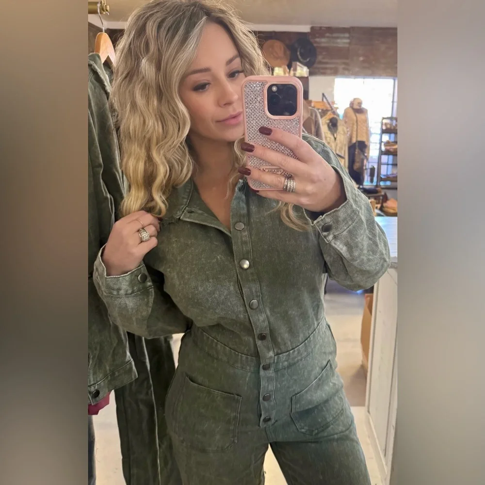 NWT UMGEE Washed Olive Denim Frayed Hem Button Down Utility Jumpsuit Coveralls - Picture 7 of 12